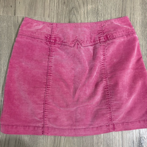Vtg Gap 2004 Corduroy Pink Mini Skirt Button Front Sz 4 Y2K Preppy Spring School - Picture 9 of 12